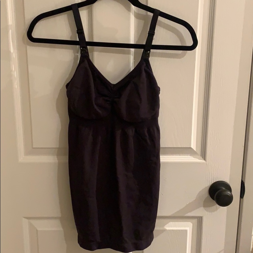 Stretchy Nursing Top 3/$10